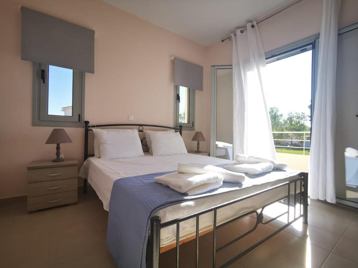 XI House Villa Xi Beach Eksteriør billede
